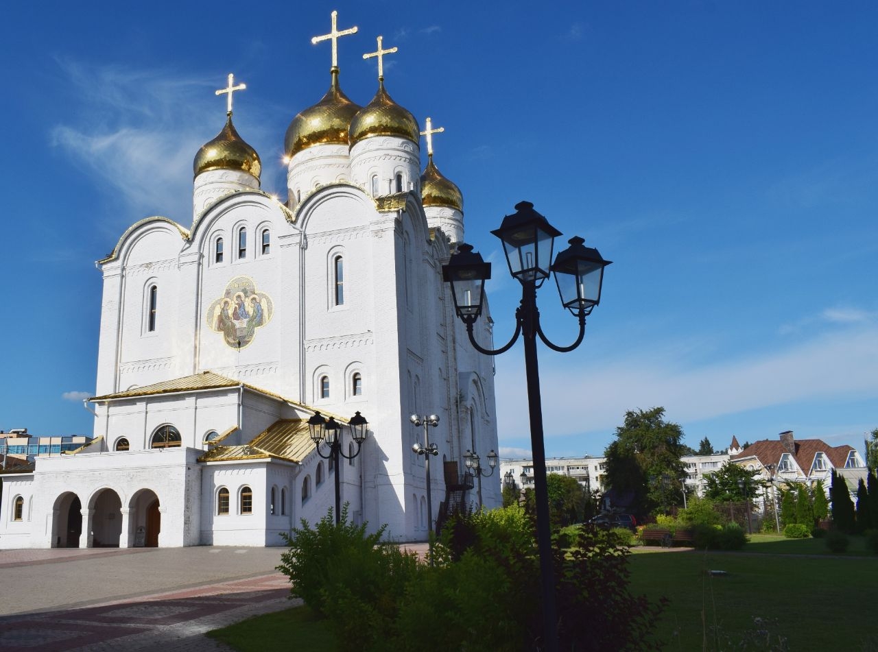 Церковь Троицы Живоначальной Брянск.